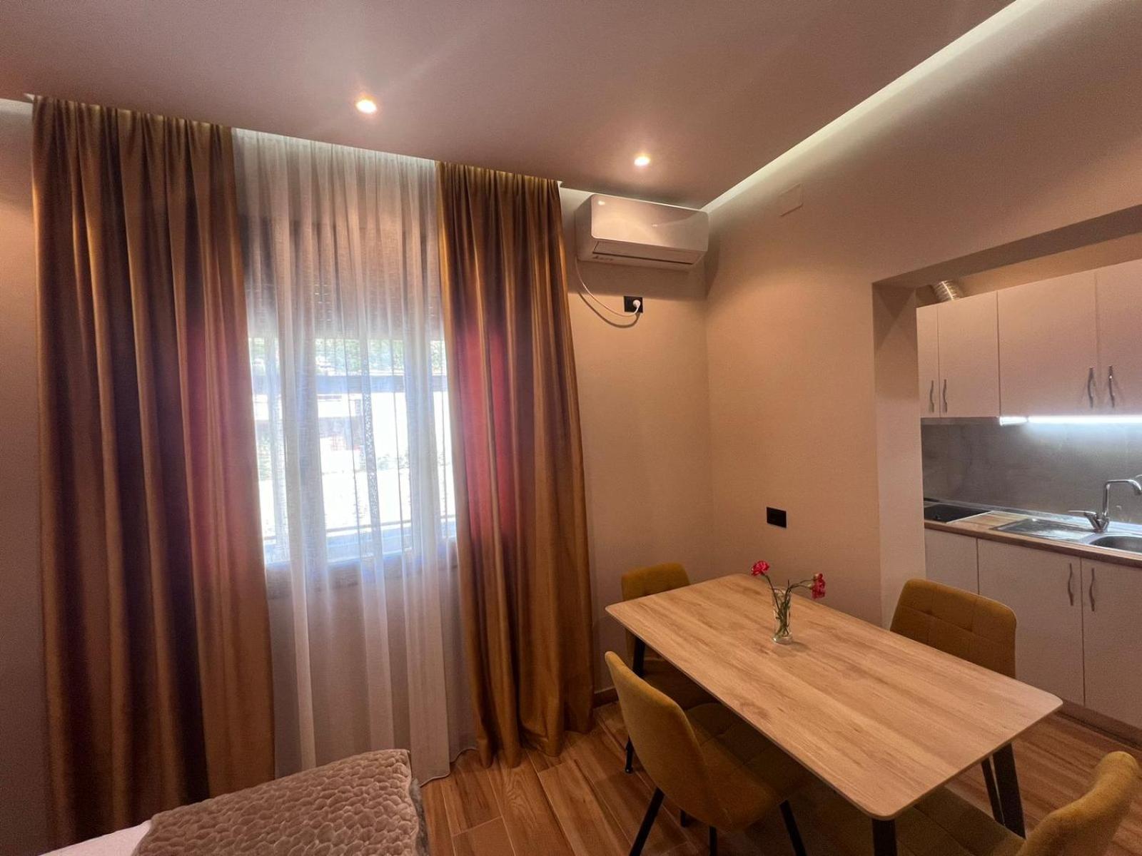 Vila Magis Vlore Exterior photo